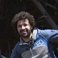 Jesús giving his review about the Baños and Puyo jungle tour